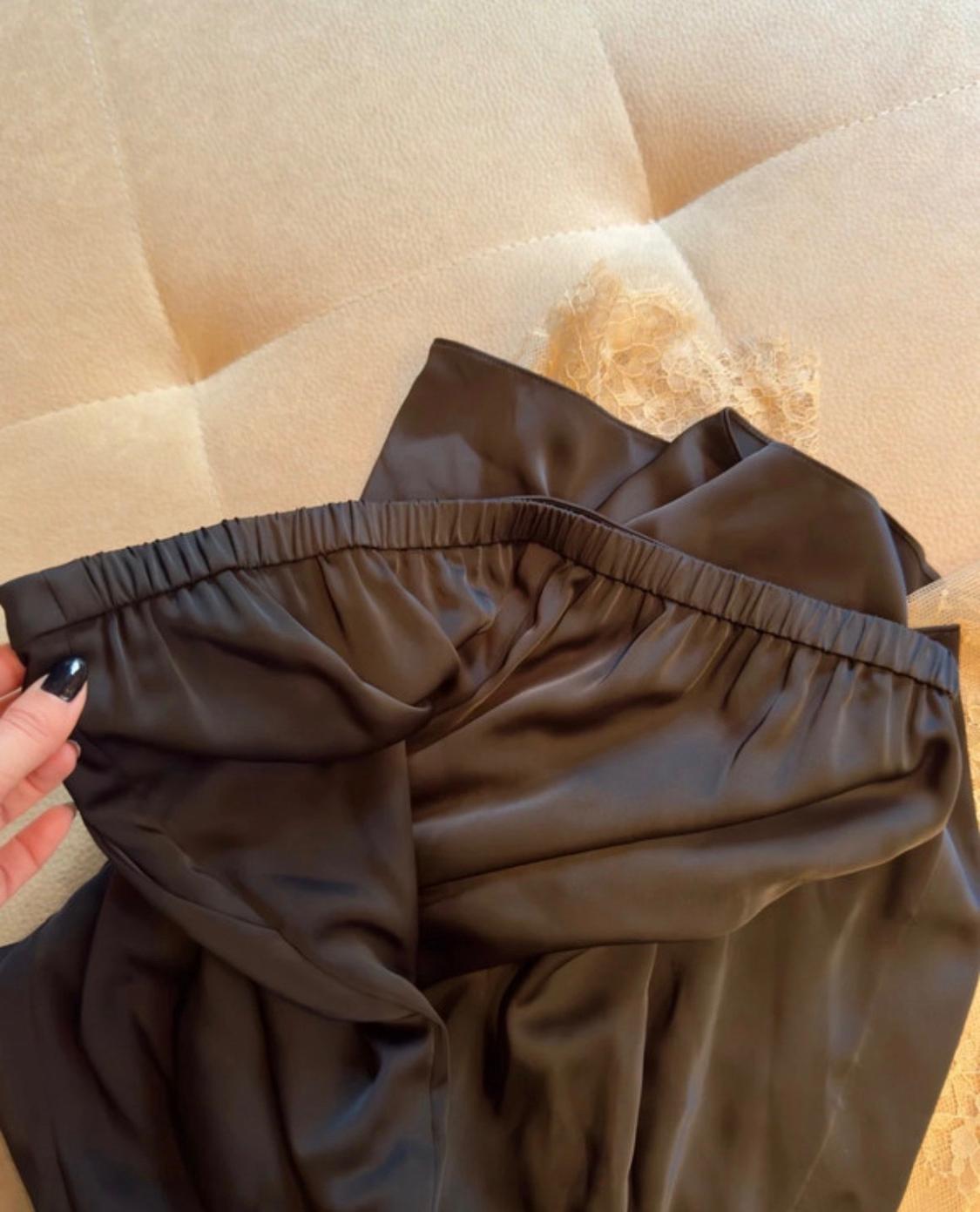 SATIN TROUSERS WITH LACE VENTS - Image 6
