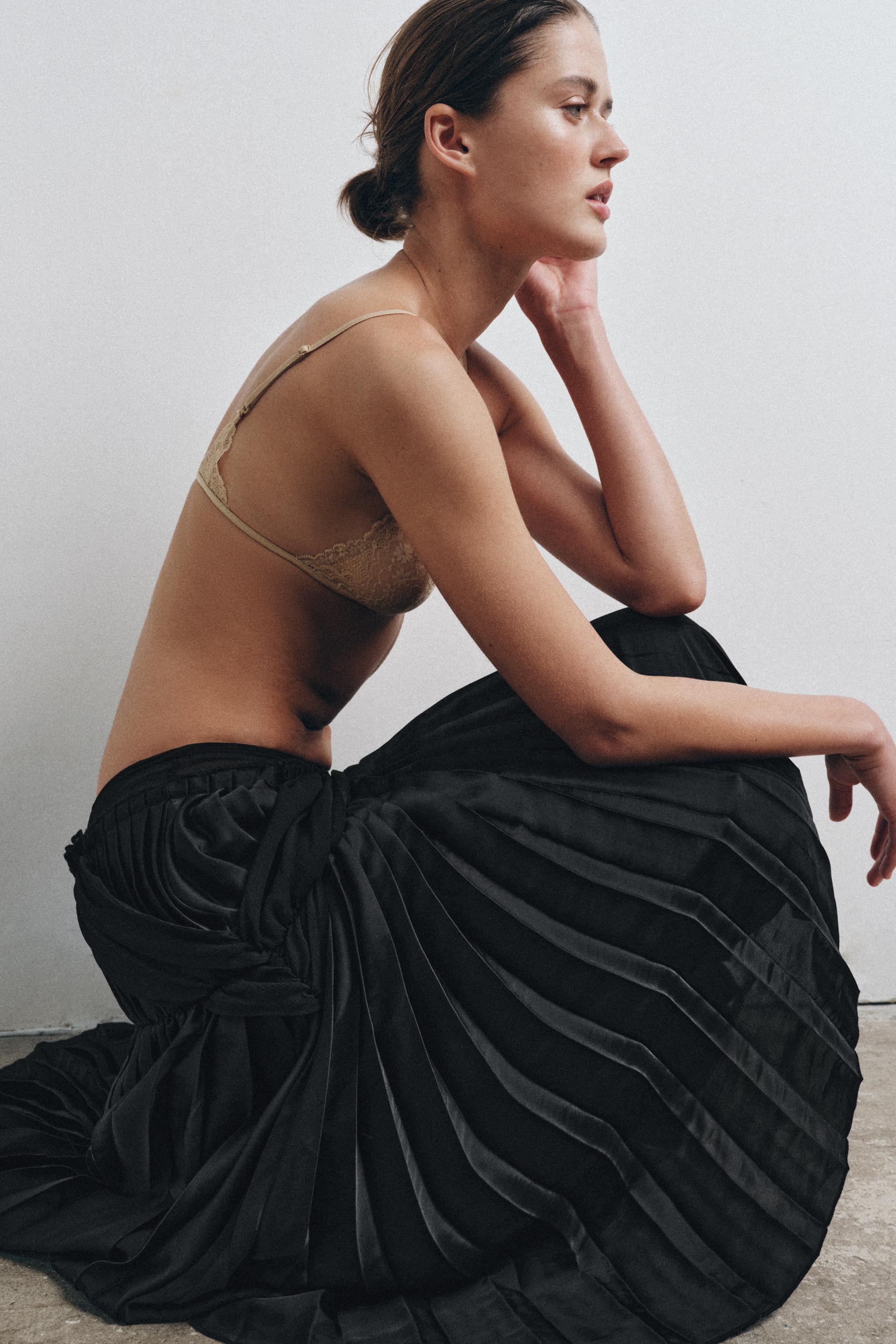 COMBINATION PLEATED MIDI SKIRT