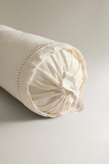 KIDS’ FLORAL BOLSTER - Oyster-white by Zara - Image 2