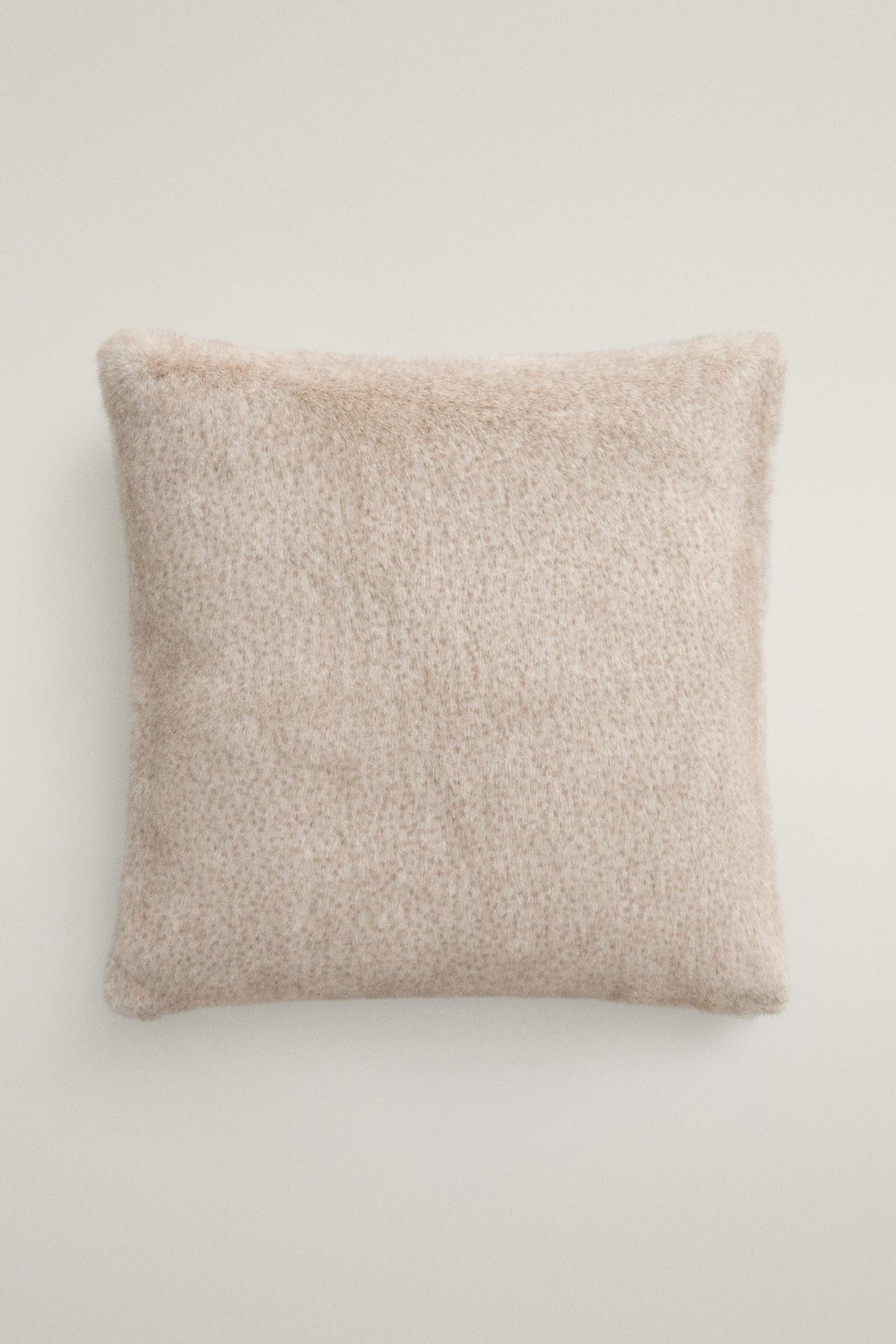 HEATHERED FUR CUSHION COVER