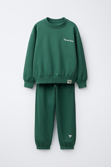 EMBROIDERED TEXT JOGGING SWEATSHIRT AND JOGGER SET - Green by Zara