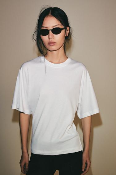 SUPIMA® SLIM FIT T-SHIRT — White 1