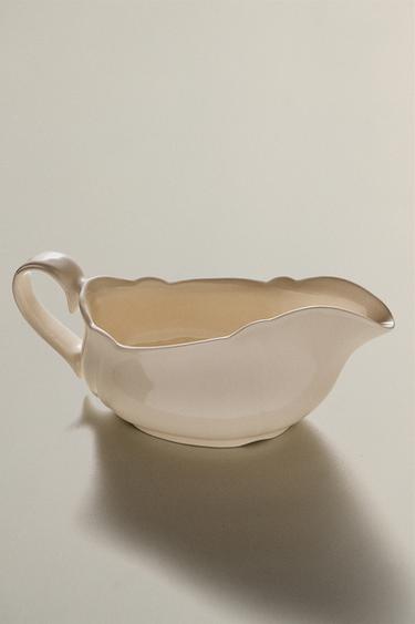 EARTHENWARE GRAVY BOAT WITH RAISED-EDGE DETAIL - Ecru by Zara - Image 4