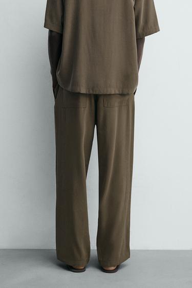 PANTALON FLUIDE COUPE DÉCONTRACTÉE - Marron / Taupe de Zara - Image 2