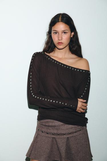 CAMISETA TACHAS MANGA MUERCIÉLAGO - Marrón oscuro de Zara