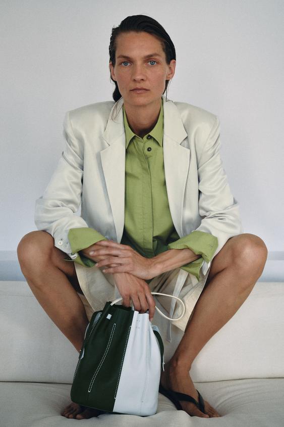 BOLSO PIEL - Azulón de Zara - Imagen 0