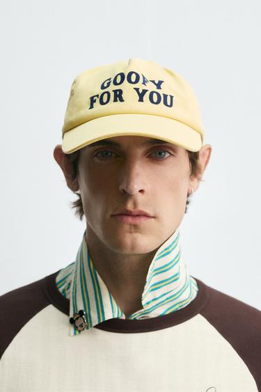 HARRY LAMBERT FOR ZARA X DISNEY テキストキャップイエロー0ZaraのHARRY LAMBERT FOR ZARA X DISNEY テキストキャップ - イエロー - 画像 0