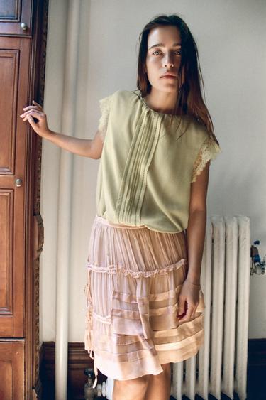 JUPE EN GEORGETTE À VOLANTS ET PLIS - Rose de Zara - Image 1
