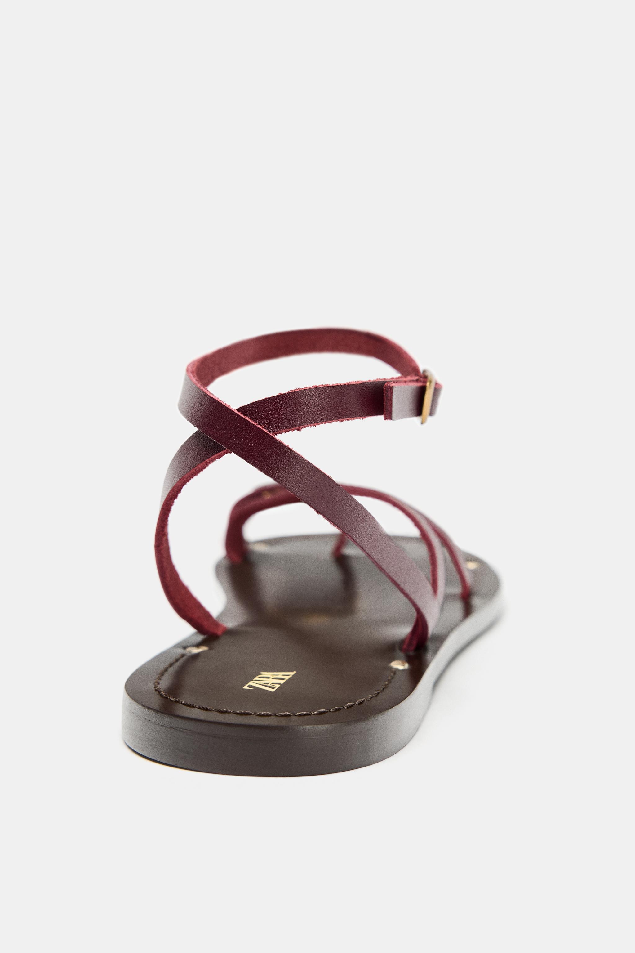 ビジュー付きストラップフラットレザーサンダル - ボルドー