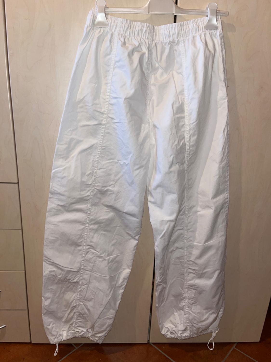 PARACHUTE TROUSERS