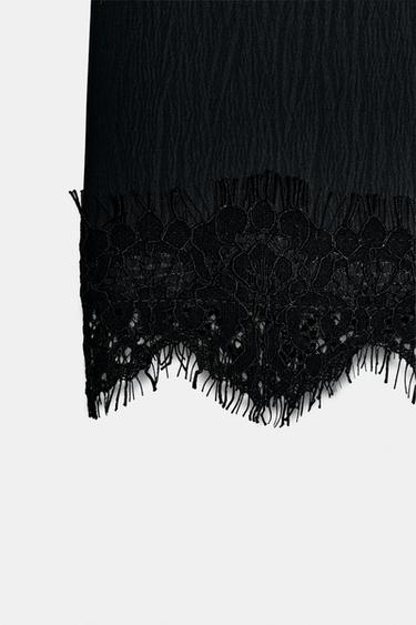 HOSENROCK MIT SPITZENSAUM - Schwarz von Zara