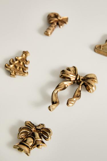 PACK OF 6 CHRISTMAS CANDLE PINS — Green 2