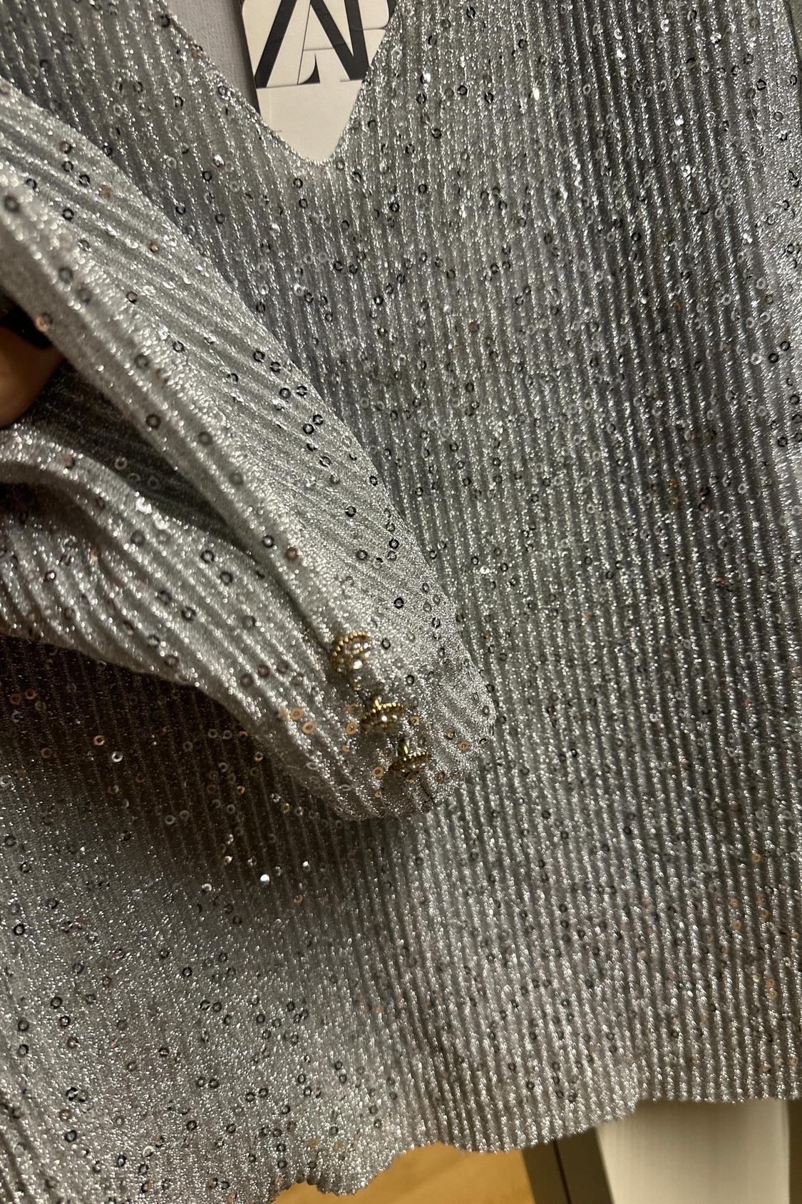 SEQUINNED TOP - Image 2