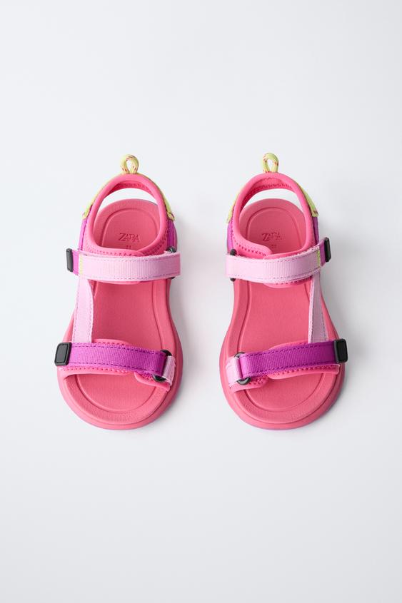 SANDALES TECHNIQUES MULTICOLORES - Fuchsia de Zara - Image 4