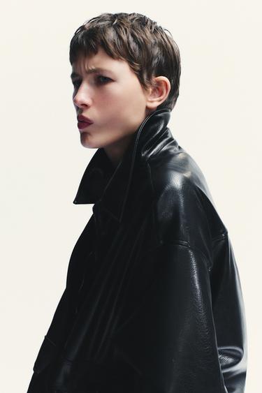 BLOUSON BOMBER EN MATIÈRE SYNTHÈTIQUE - Noir de Zara - Image 2