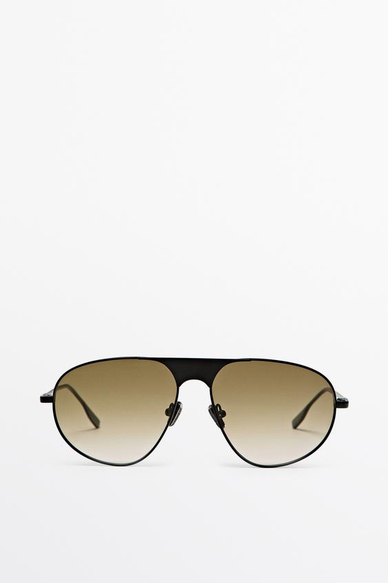 Metal aviator sunglasses from Zara - $130
