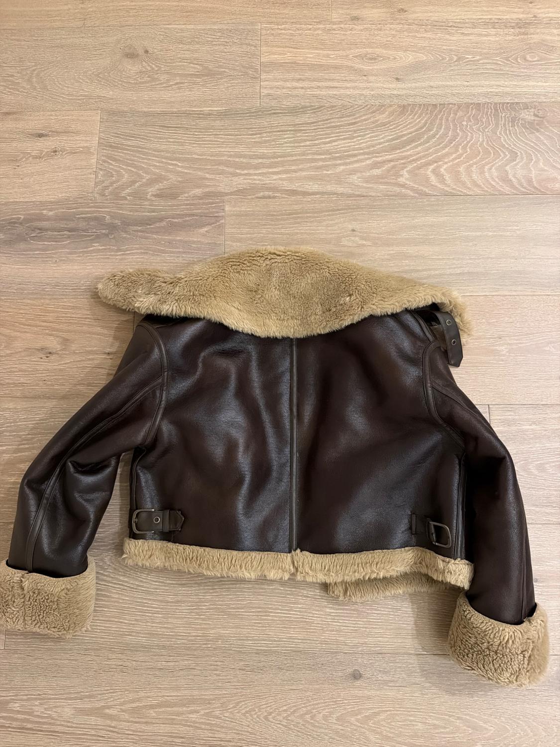 CHAQUETA EFECTO PELO - Image 3