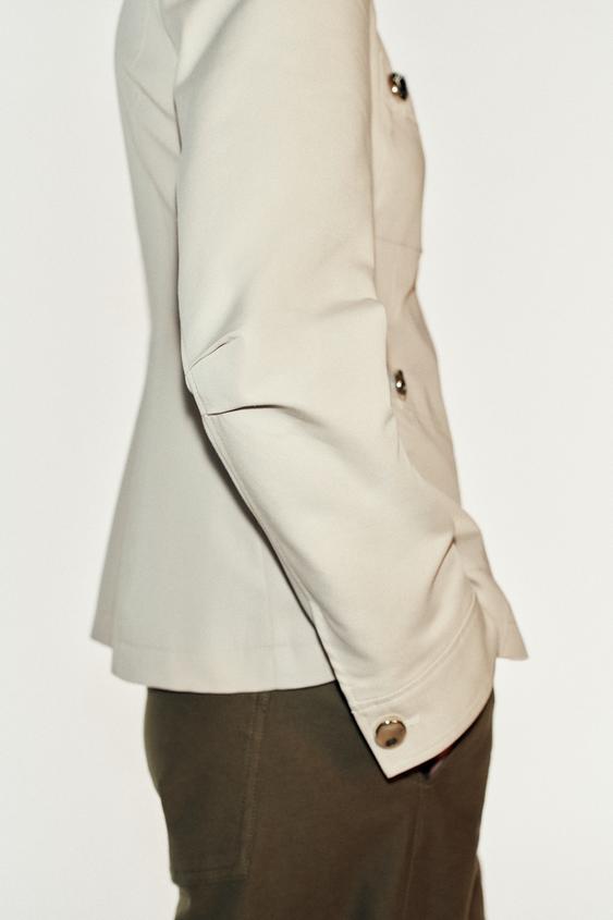 BLOUSON CINTRÉ À COL MONTANT - Écru de Zara - Image 5