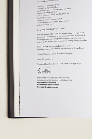 LIVRE VINCENT VAN DUYSEN WORKS 2009-2018 - Gris de Zara - Image 7