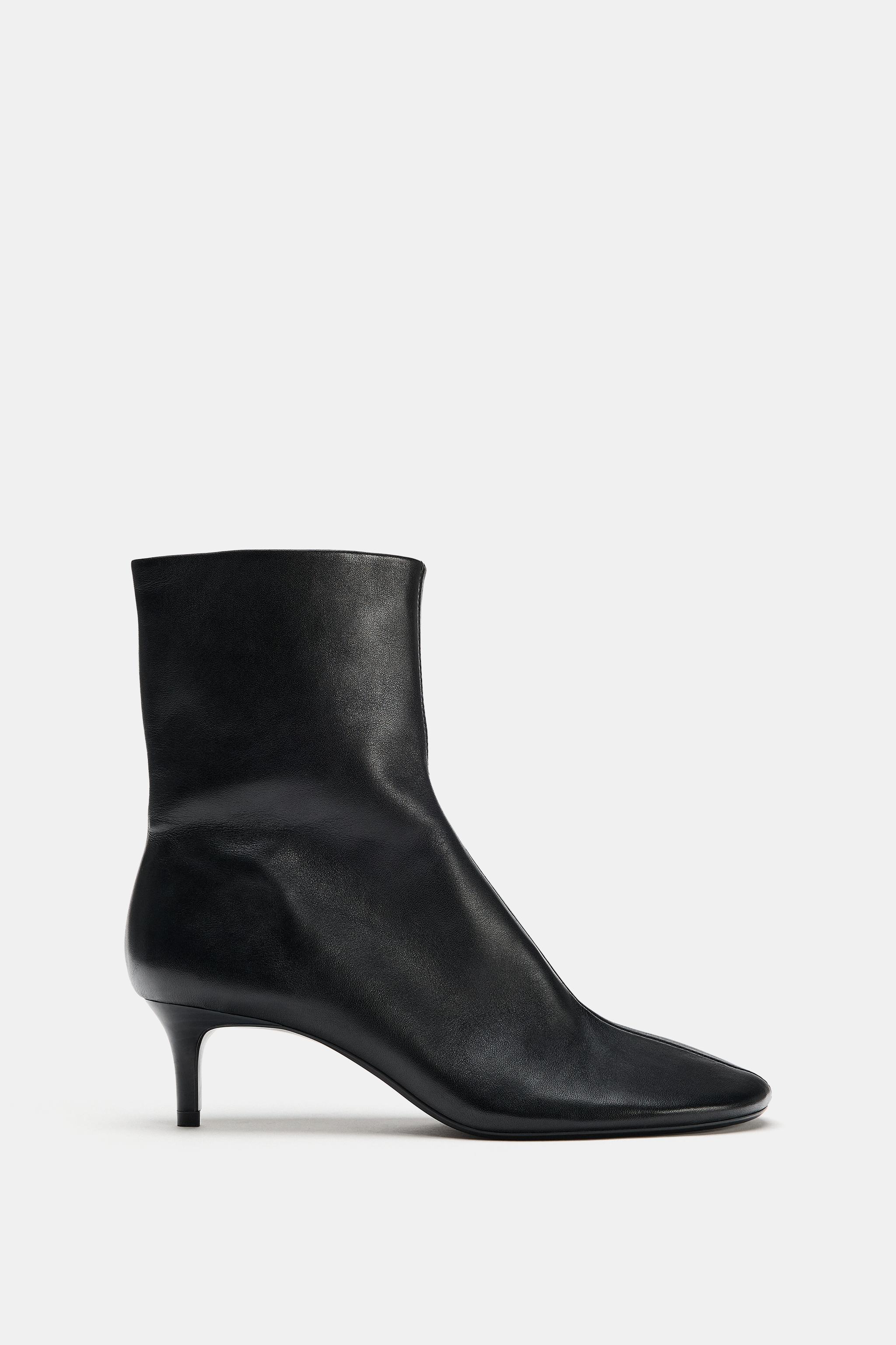 BOTTINES À TALONS EN CUIR