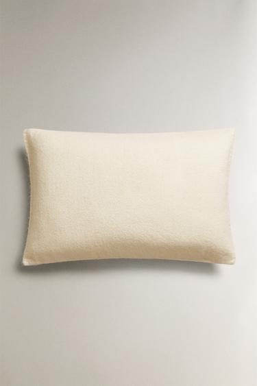 HOUSSE DE COUSSIN COTON EFFET CACHEMIRE - Blanc cassé de Zara - Image 1