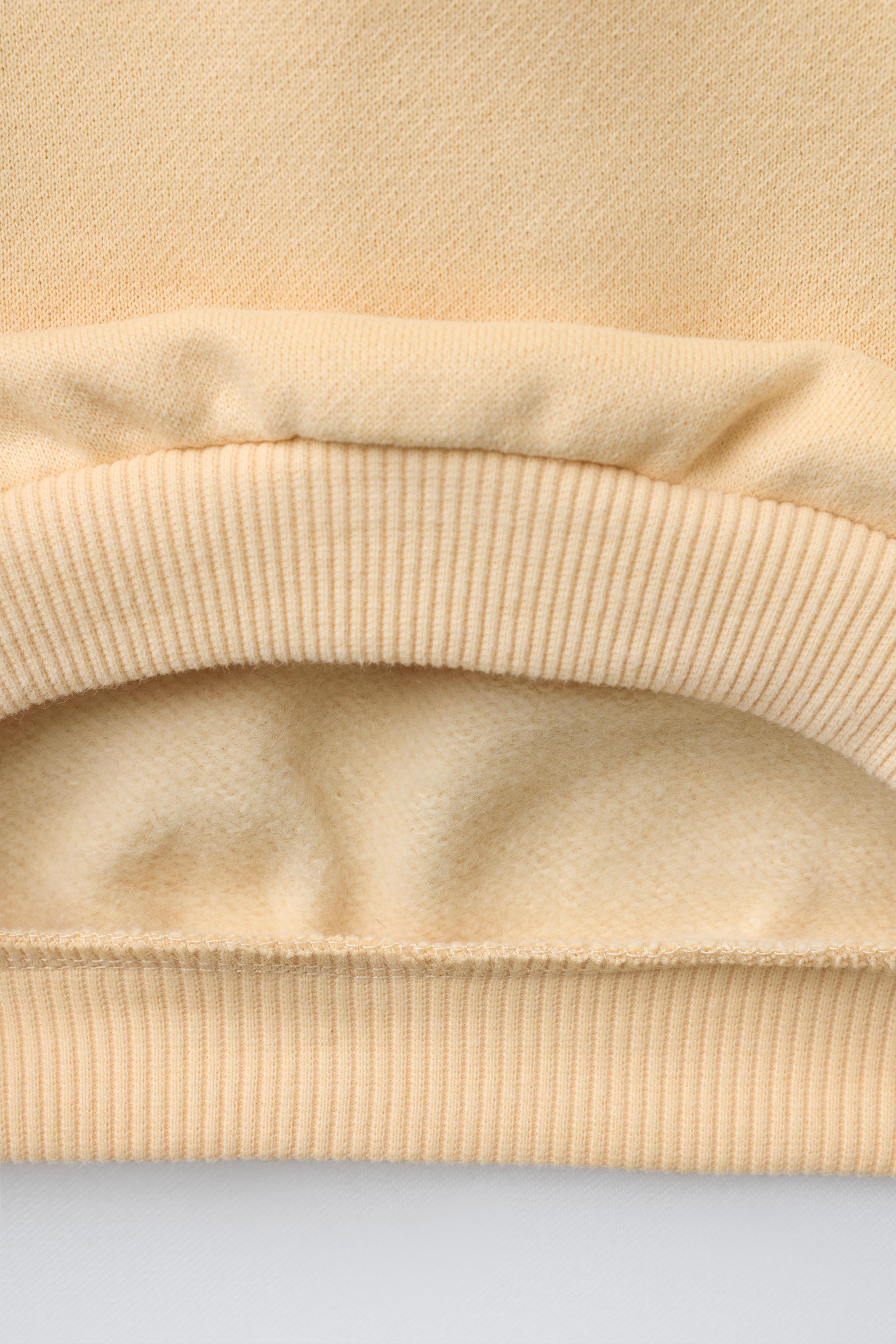 SWEAT BRODERIE WINNIE L'OURSON © DISNEY