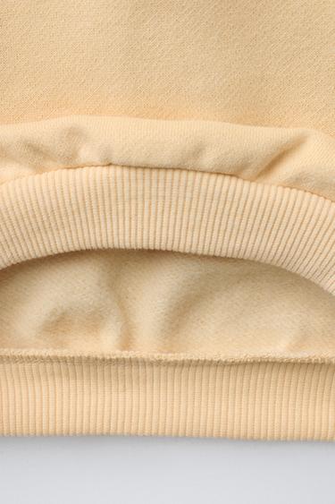 SWEAT BRODERIE WINNIE L'OURSON © DISNEY - Jaune moyen de Zara - Image 3