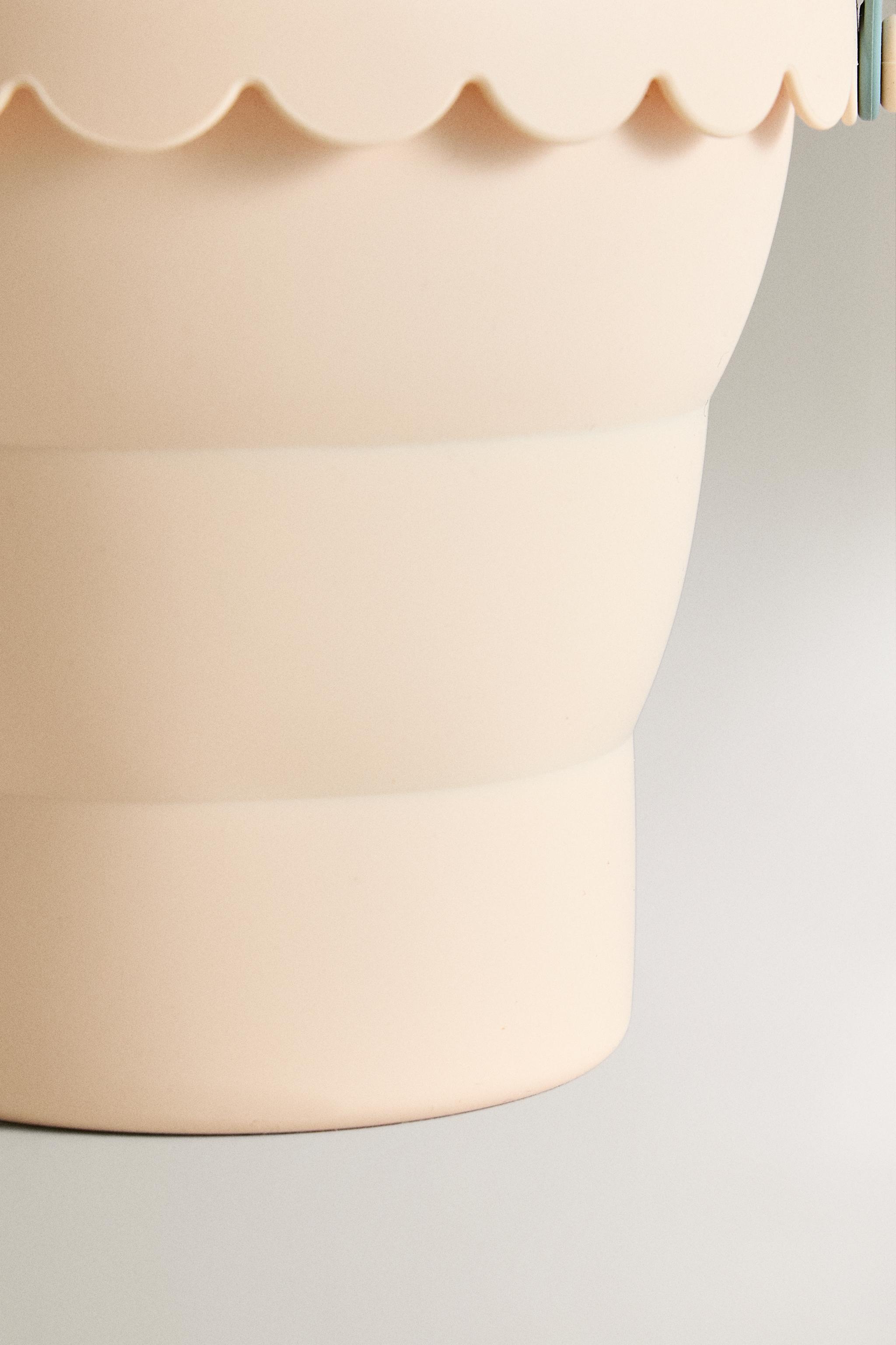 KIDS' SILICONE BEACH BUCKET TOY