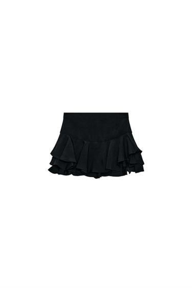 ZW COLLECTION RUFFLE SHORTS - Black by Zara