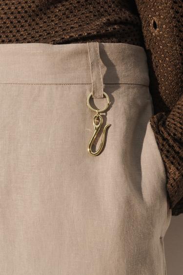 METAL HOOK KEY RING - Gold by Zara - Image 1