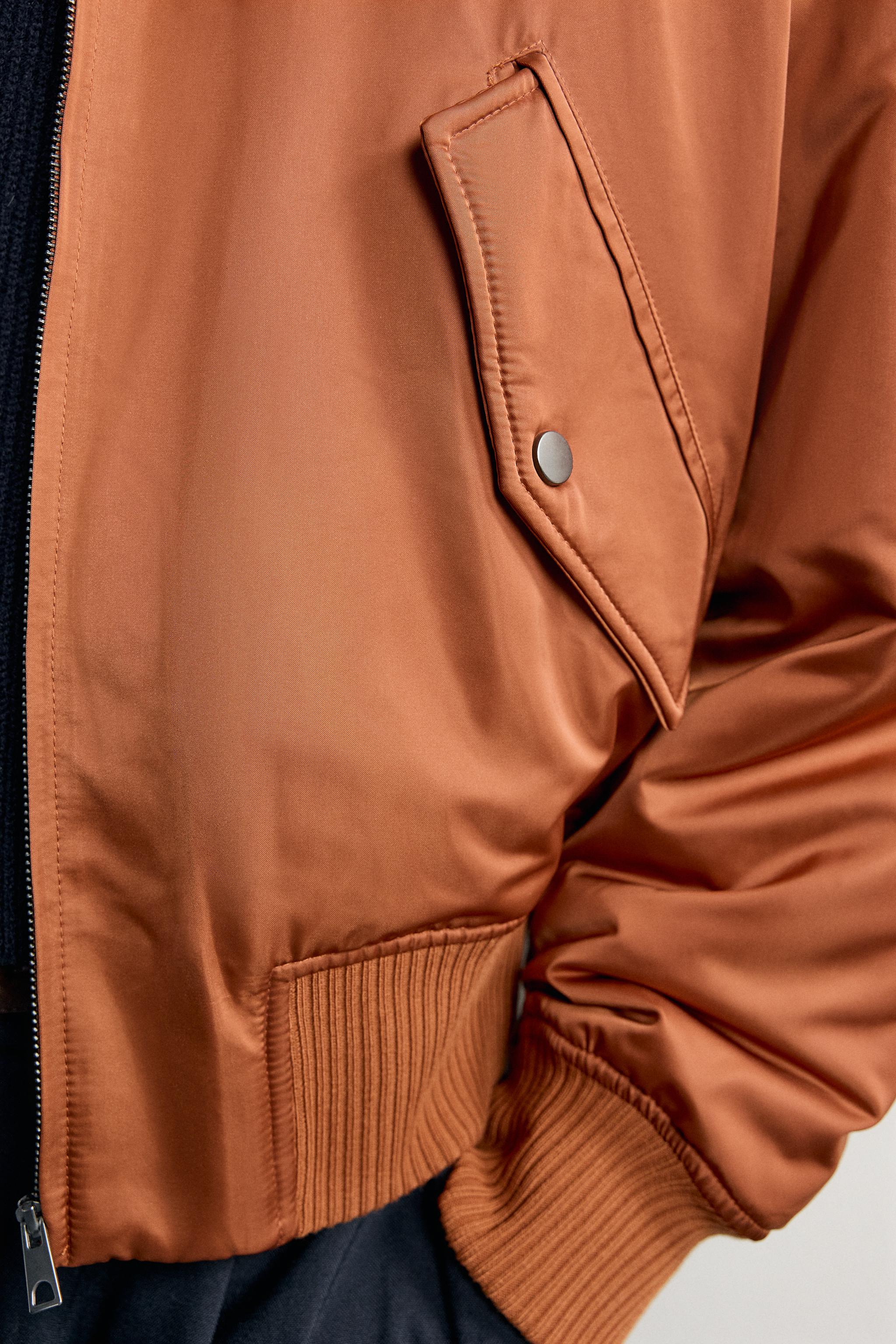 Zara Kapitone Bomber Ceket görsel 7