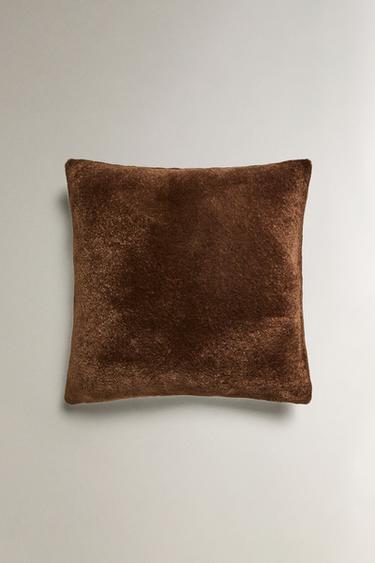HOUSSE DE COUSSIN FAUSSE FOURRURE - Marron de Zara - Image 4