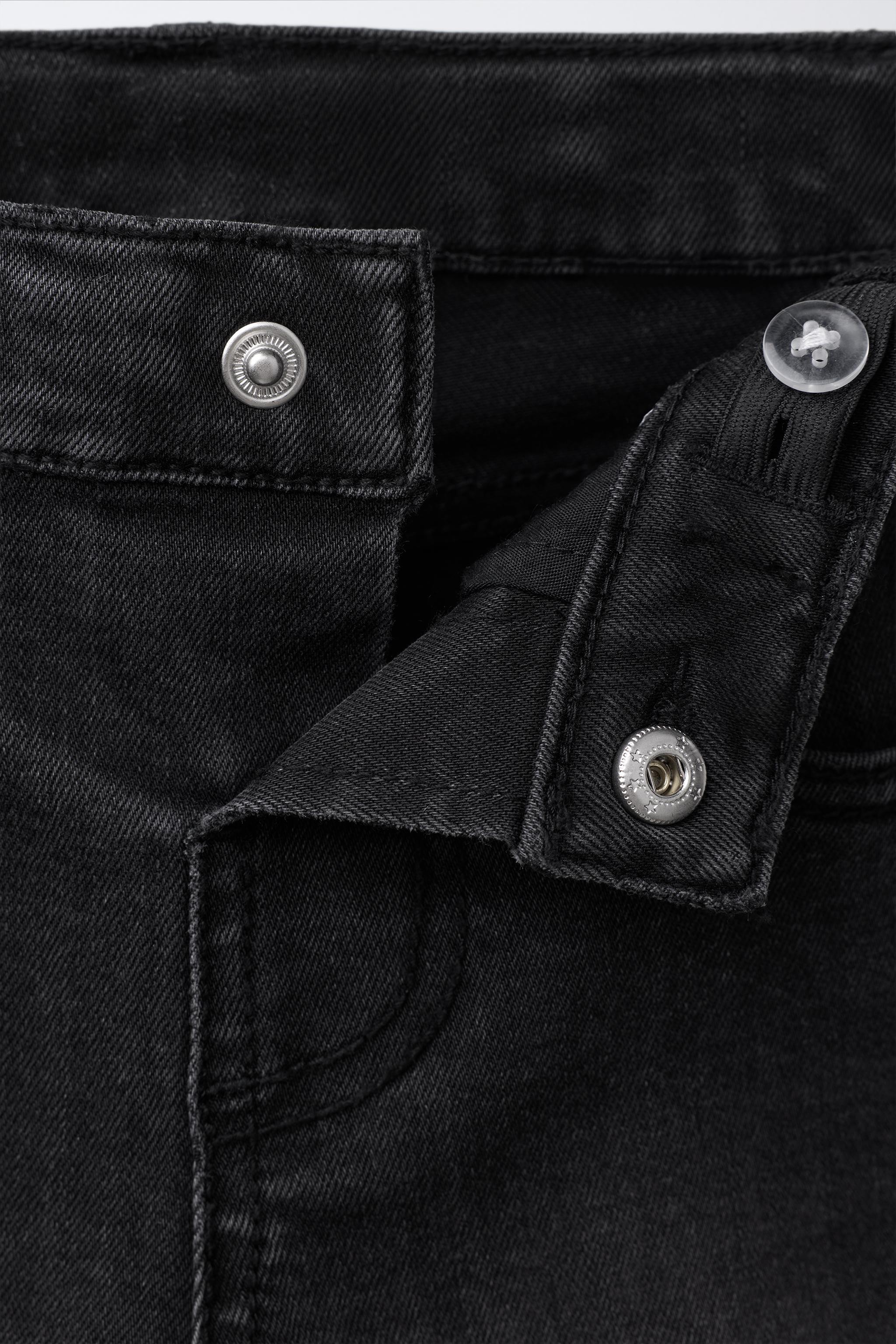 SKINNY DENIM PANTS