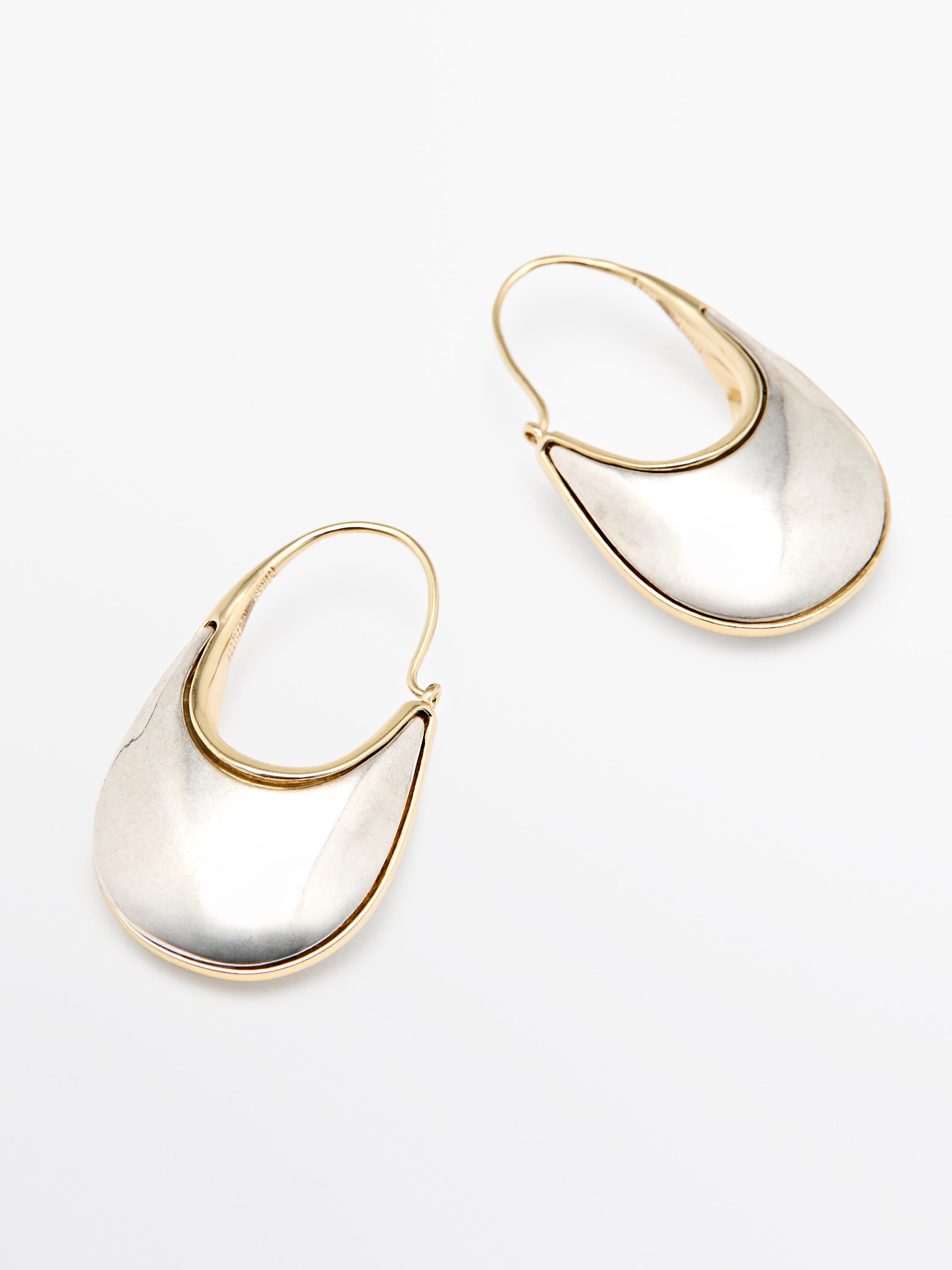 Contrast ring earrings