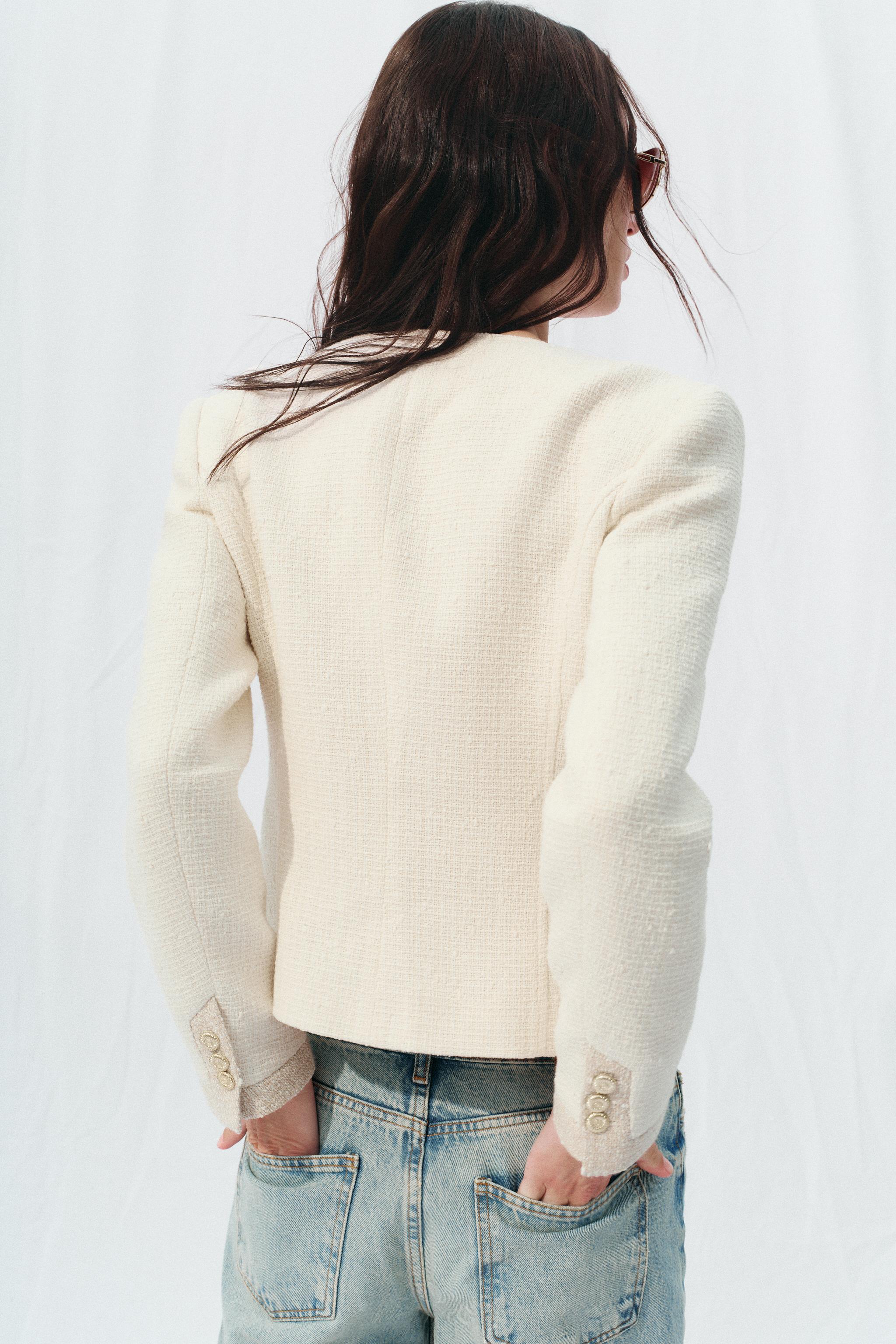 BLAZER STRUCTURÉ DÉCOLLETÉ ARRONDI