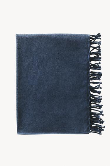 FRINGED COTTON BEACH TOWEL - Mid-blue by Zara