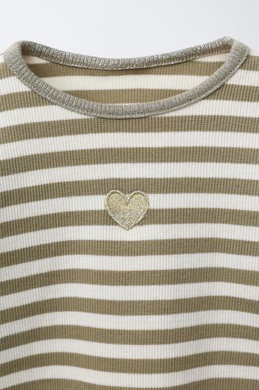 T-SHIRT À RAYURES BRILLANTES BRODÉ - Écru / Vert de Zara - Image 2