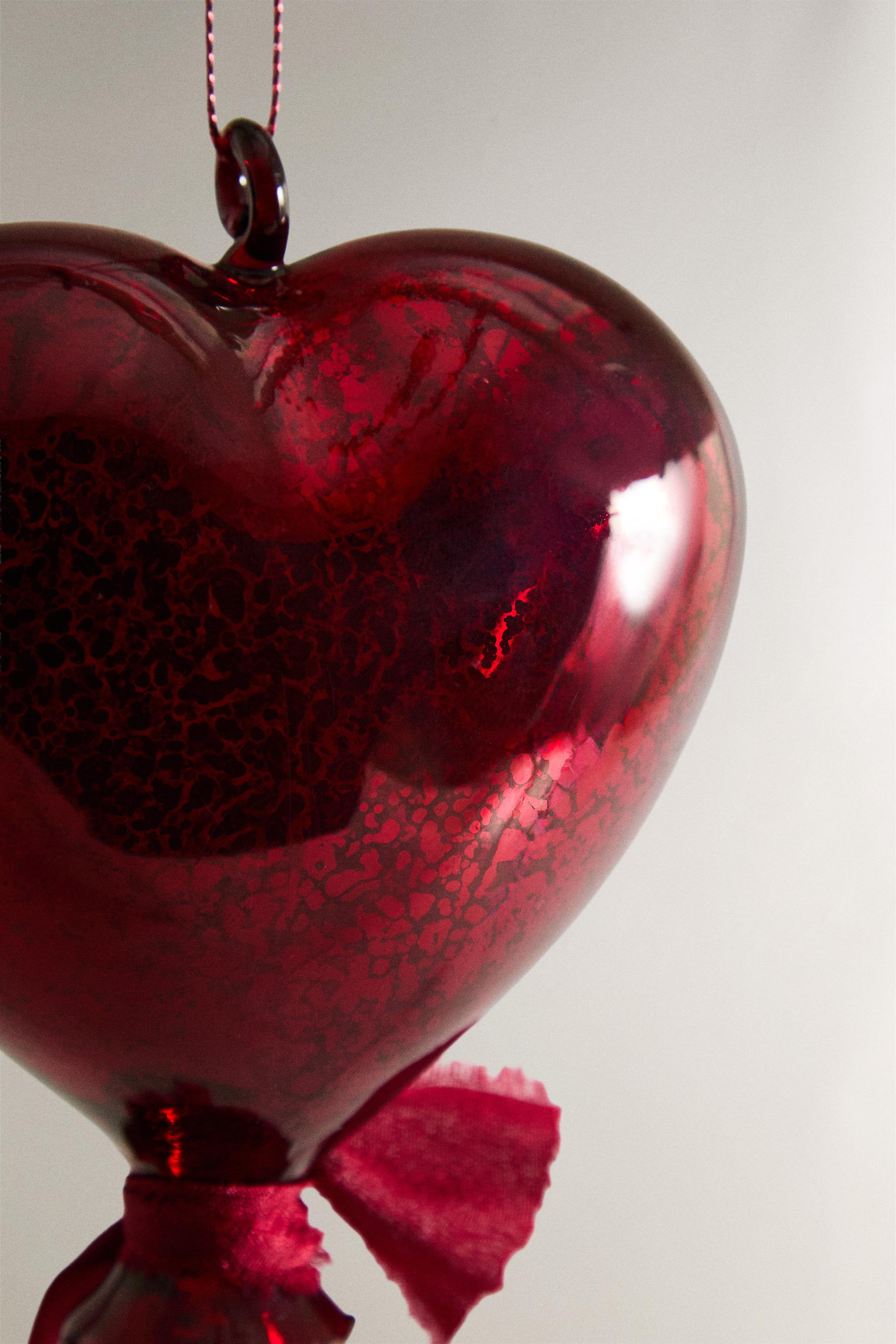 CHRISTMAS TREE ORNAMENT HEART BALLOON