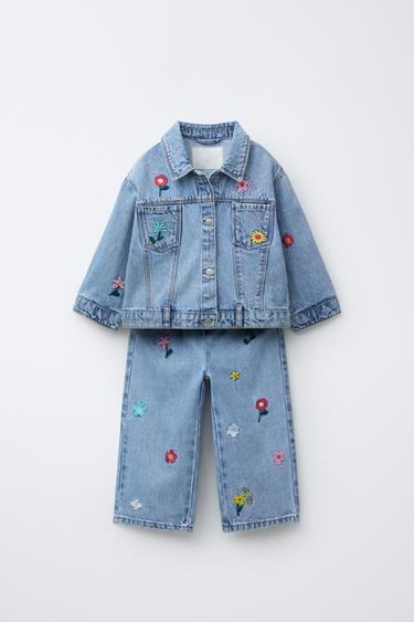 Zaras TOTAL LOOK: DENIMJACKA OCH JEANS MED BRODERADE BLOMMOR - 
