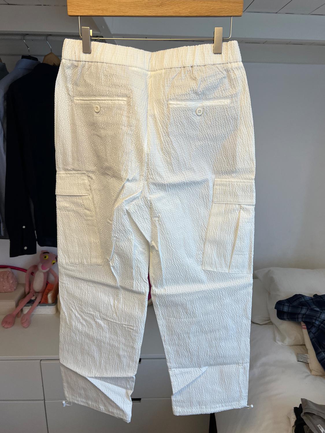 SEERSUCKER CARGO TROUSERS - Image 3