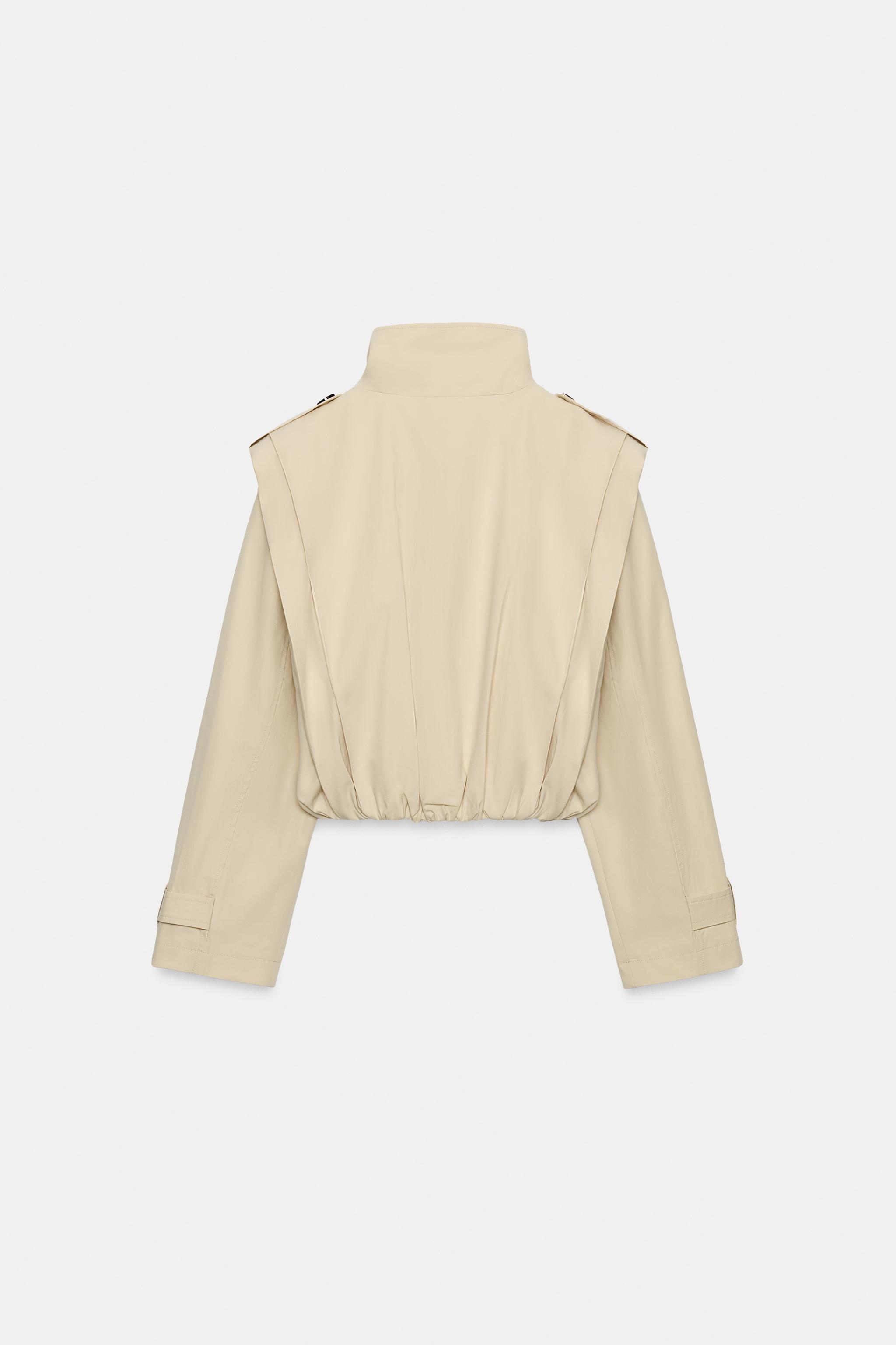 SHORT PLEATED TRENCH COAT