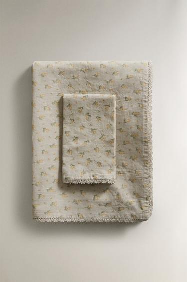 {navn} - {farge} for Zara