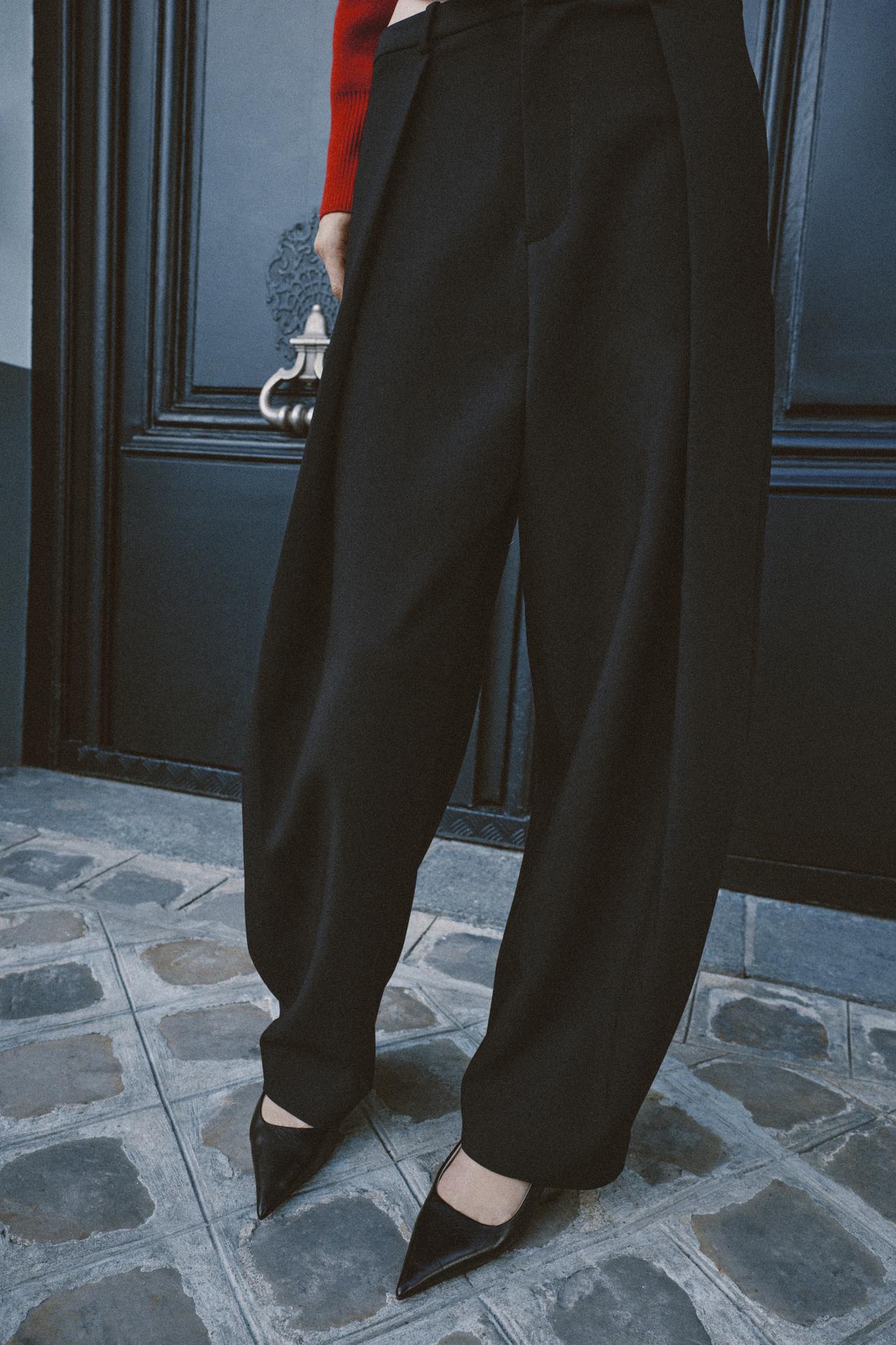 BARREL DARTED PANTS — Black
