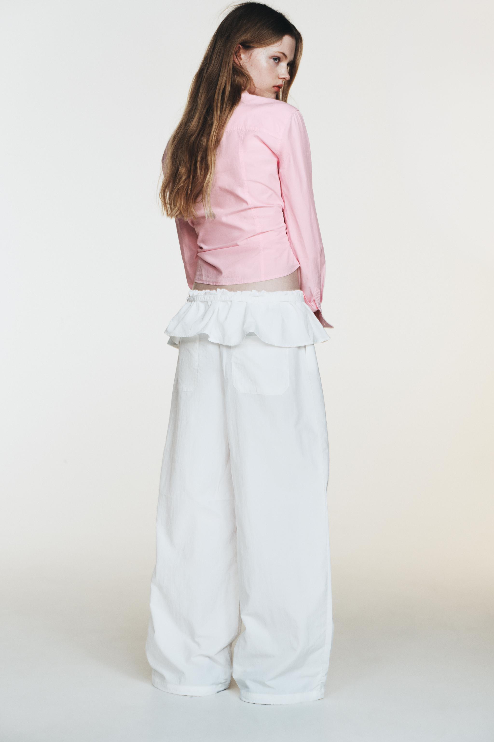 PANTALON EN NYLON À TAILLE SUPERPOSÉE