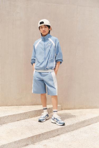 ÁO MƯA PHỐI MÀU THÊU LOGO - Màu xanh da trời từ Zara