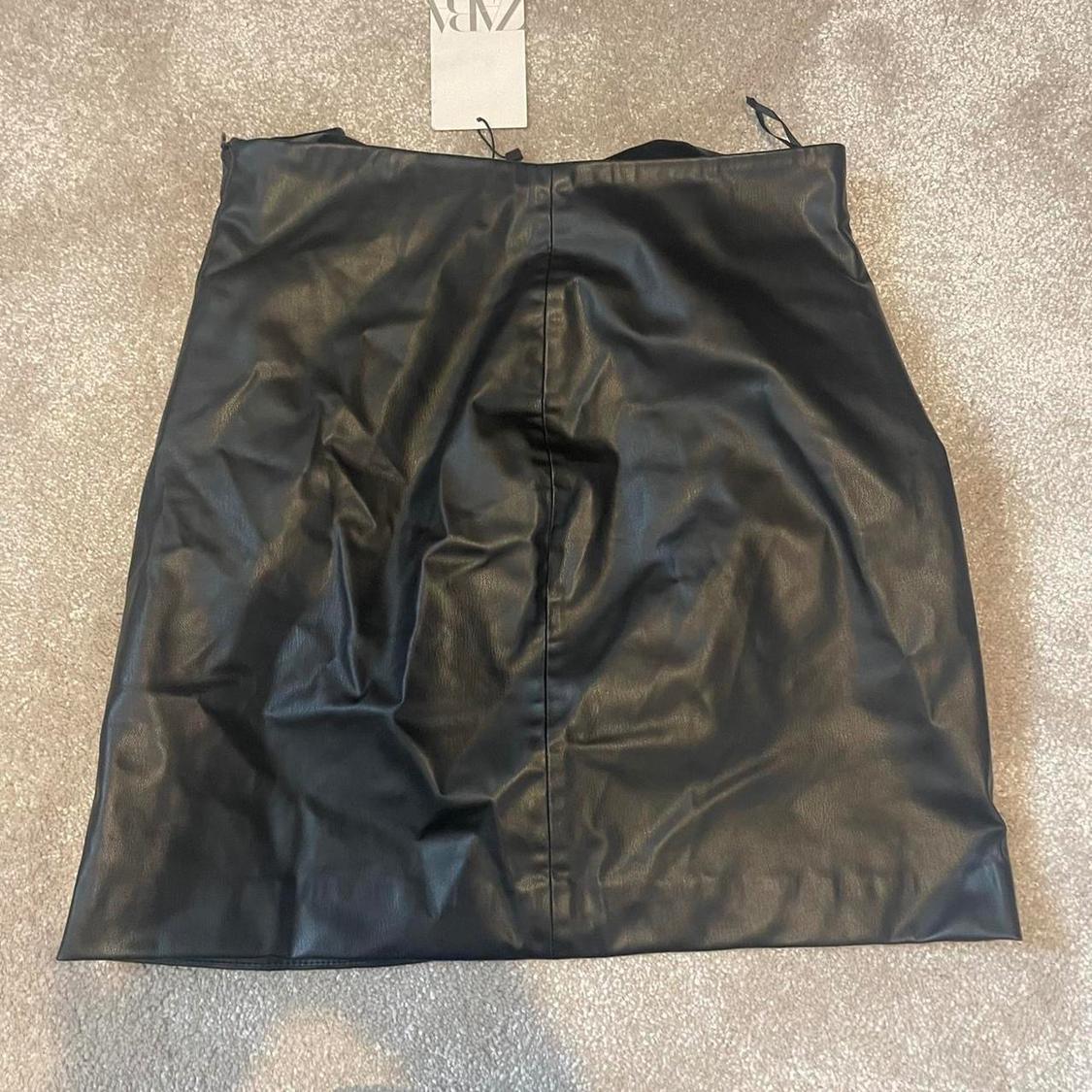 FAUX LEATHER MINI SKIRT - Image 3