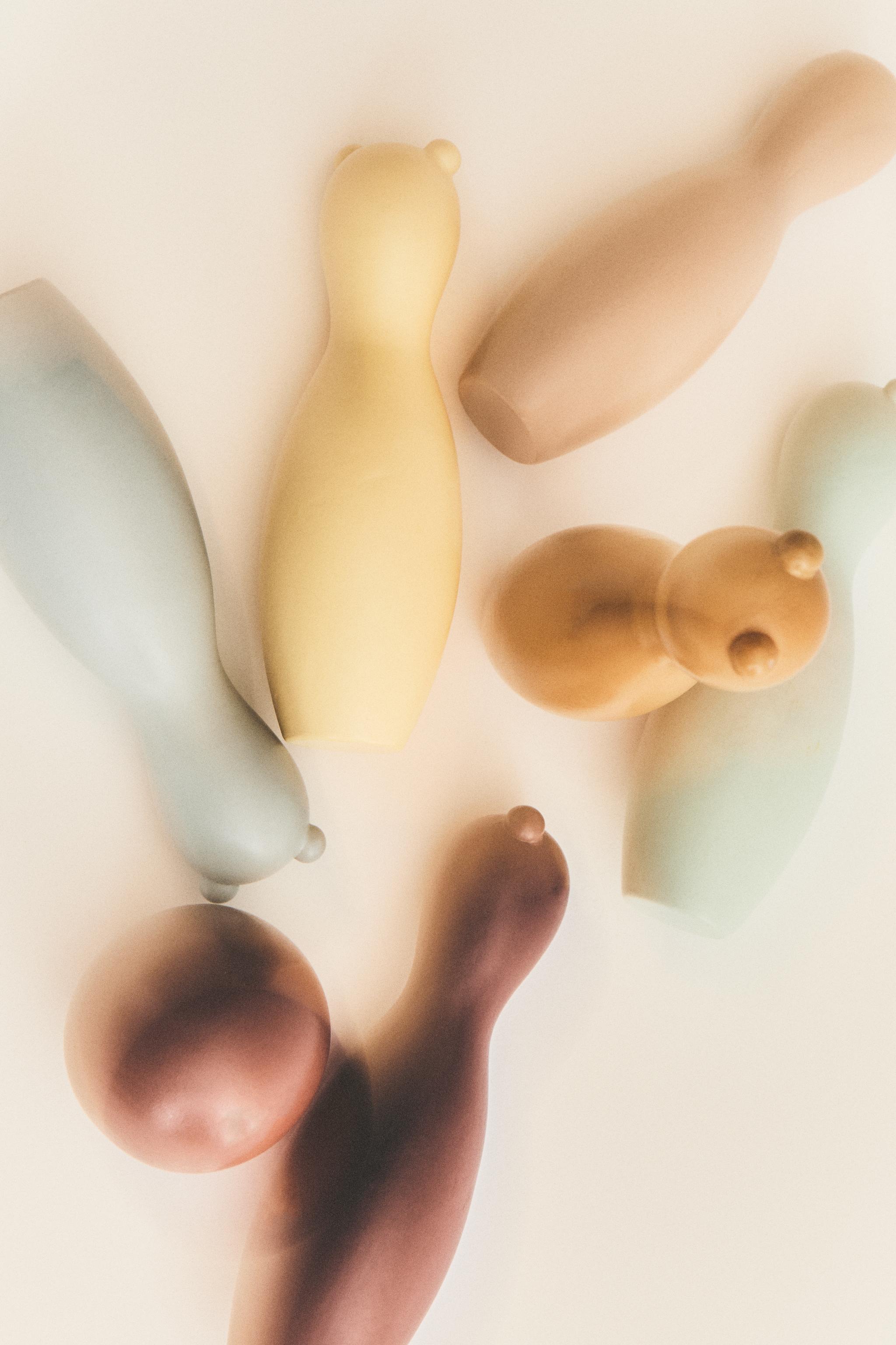 ZARA  木製洗濯機おもちゃと石鹸タブレット 洗濯槽の洗浄剤｜黒カビ・臭い。洗濯槽の裏側を剥がす – 木村石鹸 公式