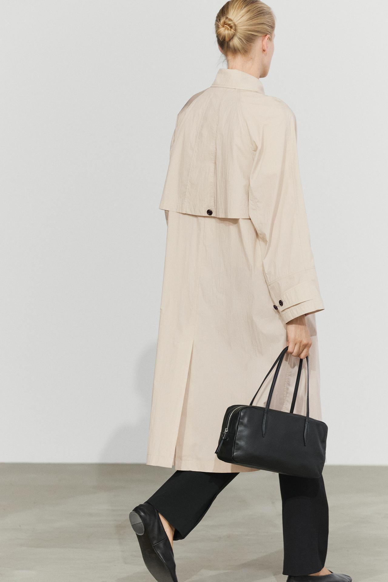 Long flowing trench coat — 318