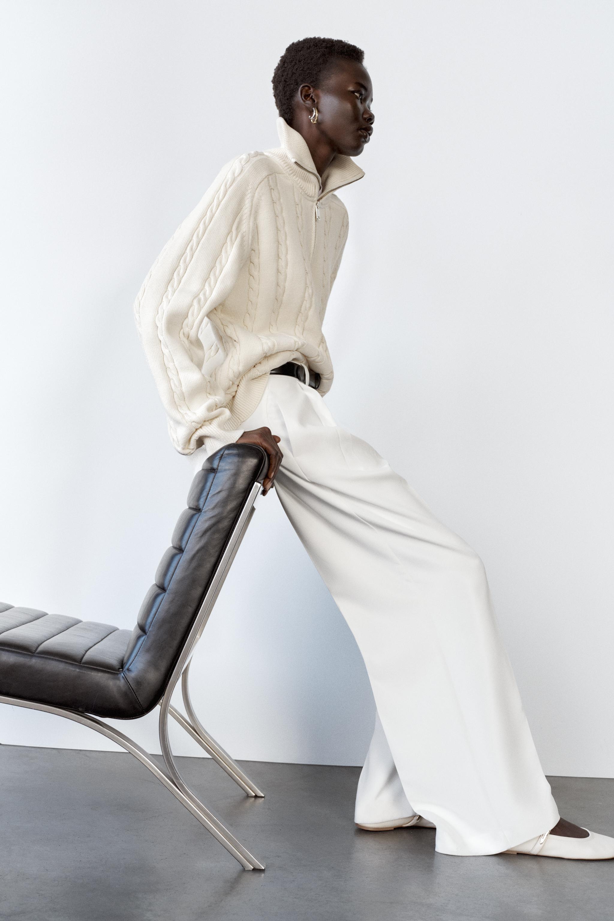 【ZARA】ダーツ入りワイドレッグパンツ オフホワイト ダーツ入りワイドレッグパンツ - オフホワイト | ZARA Japan / 日本
