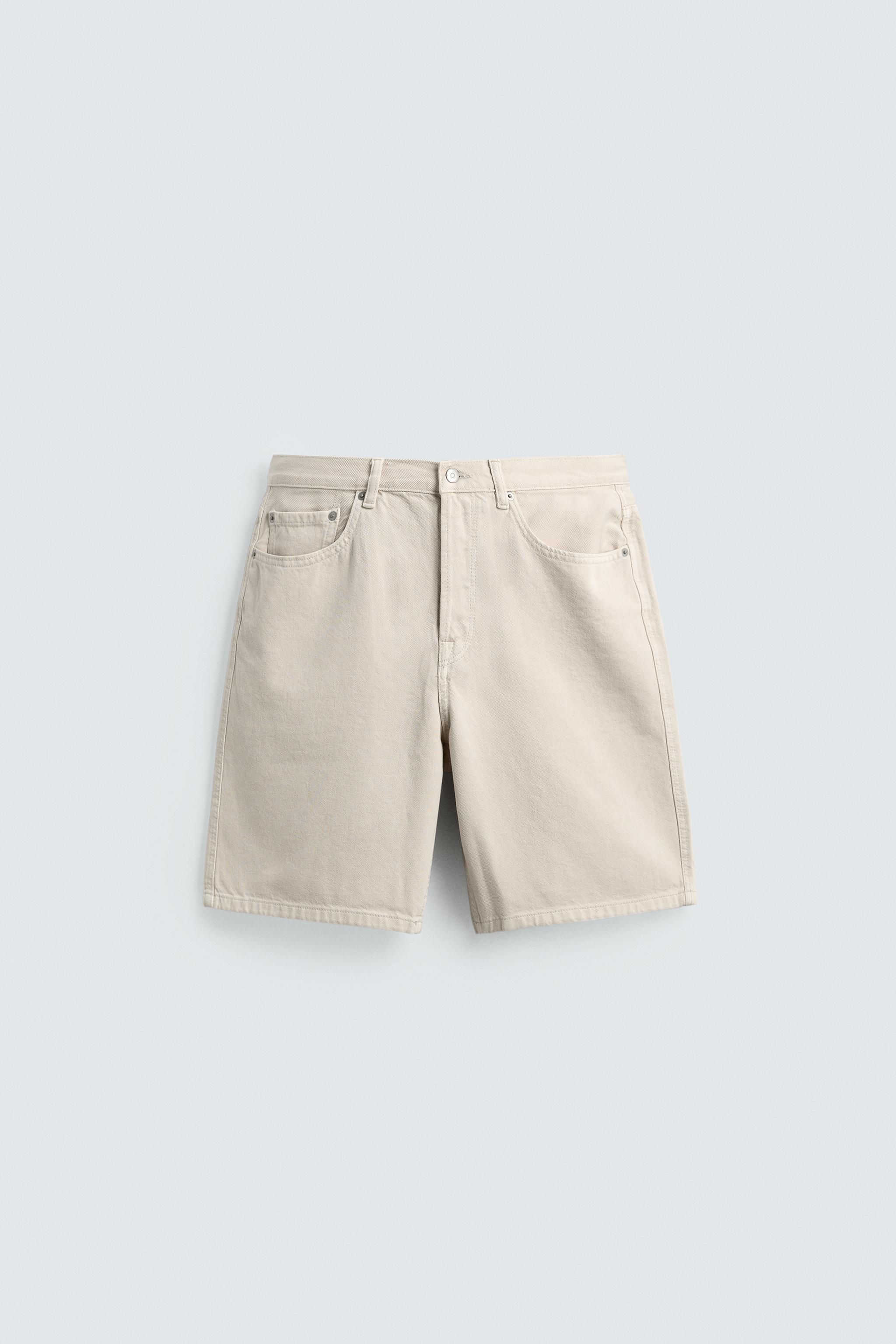 BERMUDA EN JEAN COUPE DROITE